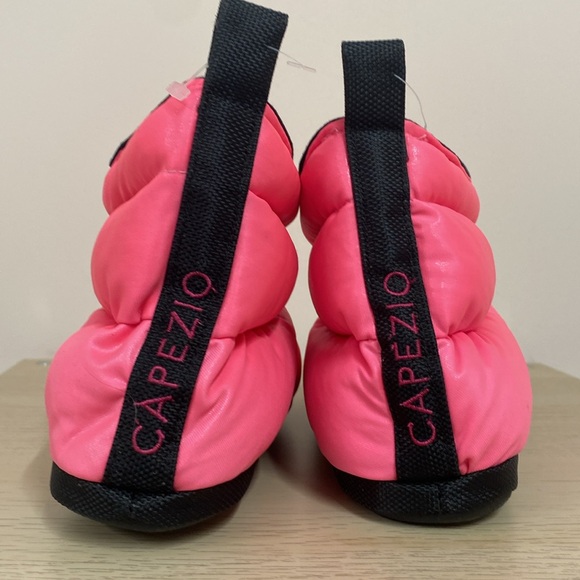CAPEZIO dance booties PINK and Black SIZE Women 5/6 US (looks more like 5) - Picture 4 of 5